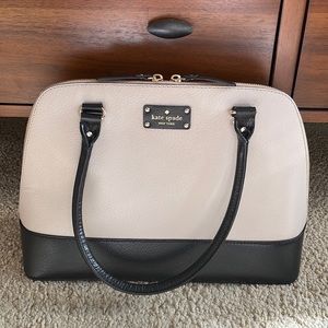 Kate Spade Hand Bag/ 15” x 5” x 11”/ Handles 8”